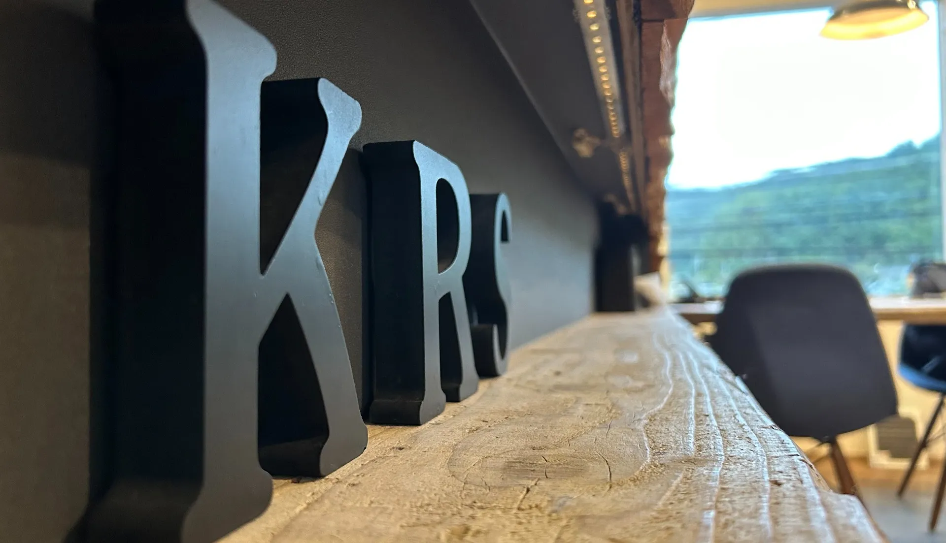 株式会社KRS design